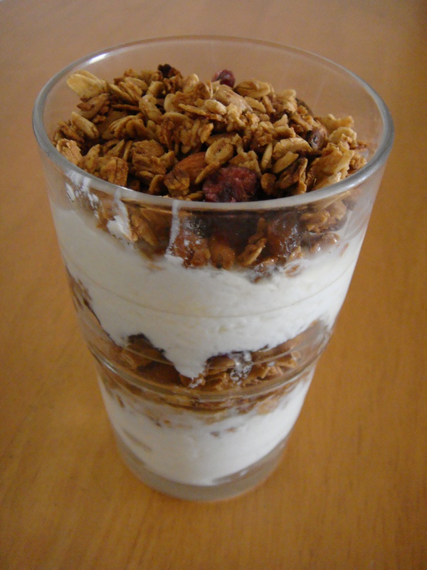 Granola Yogurt
