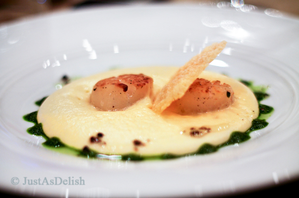 Seared sea scallop, truffle mashed US Round Red potato with parmesan wafer Seared sea scallop, truffle mashed US Round Red potato with parmesan wafer