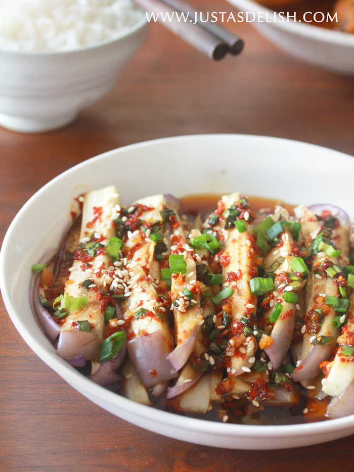 Korean Style Steamed Eggplants | Justasdelish.com